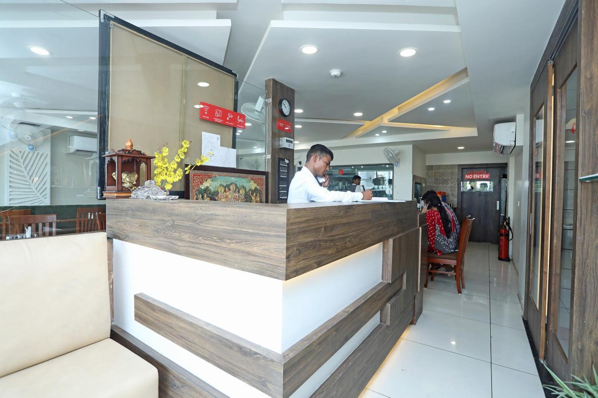 Super Hotel O Taste Of Temple Bhopal Exterior foto